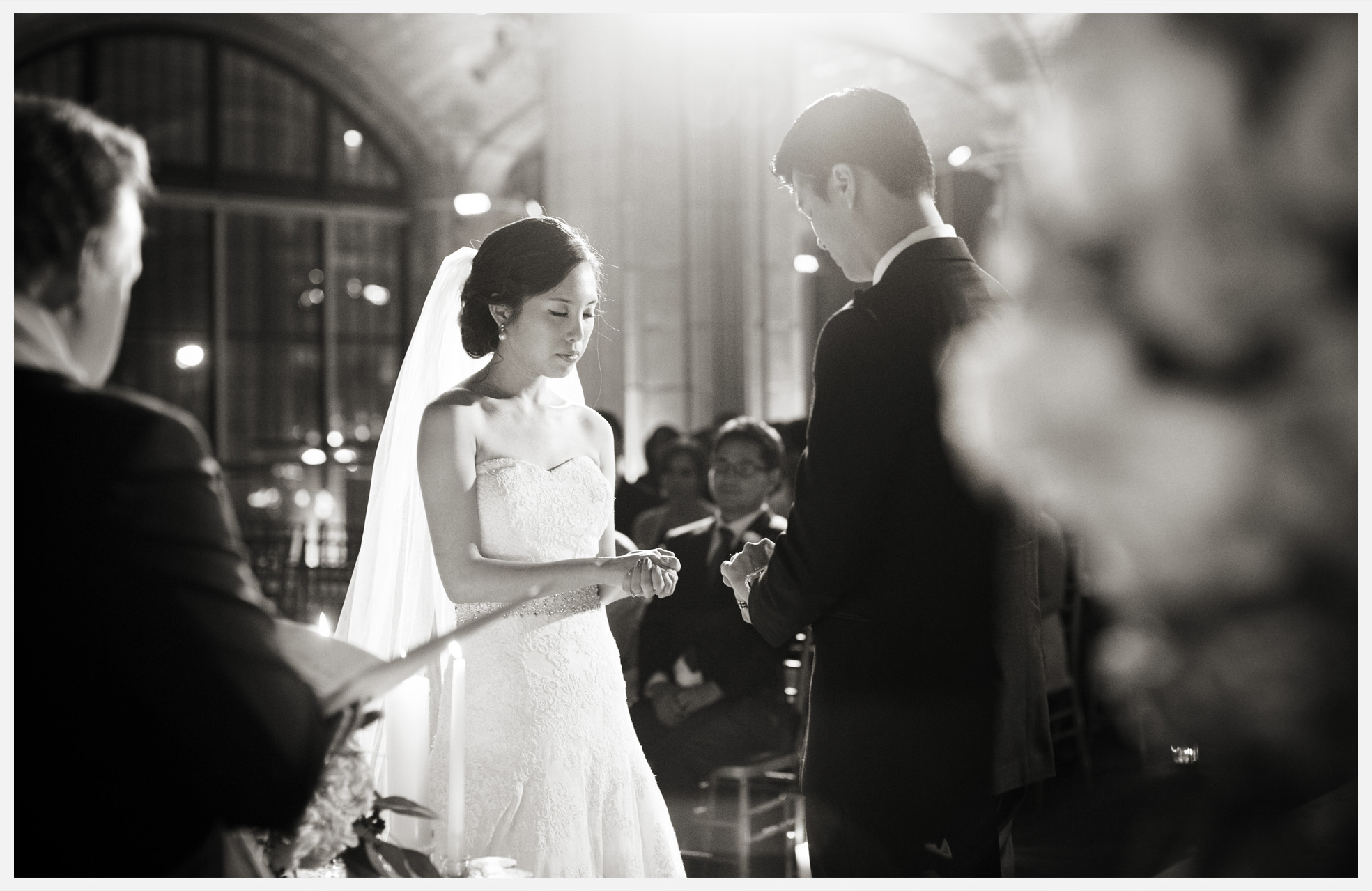 Guastavino's New York wedding venue ceremony by wedding photographer Alicia Swedenborg