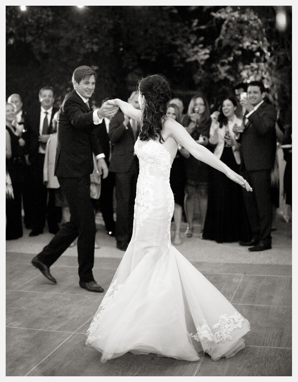 first-dance-wedding-photo-new-york
